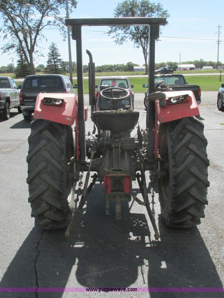 image for item E5207 1995 Massey-Ferguson 231 tractor