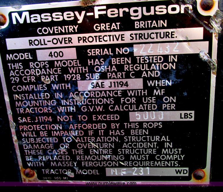 image for item E5207 1995 Massey-Ferguson 231 tractor