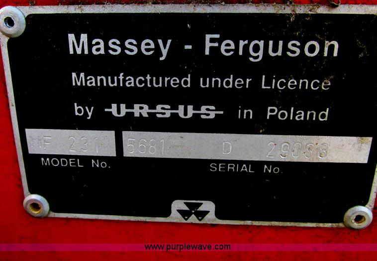 image for item E5207 1995 Massey-Ferguson 231 tractor