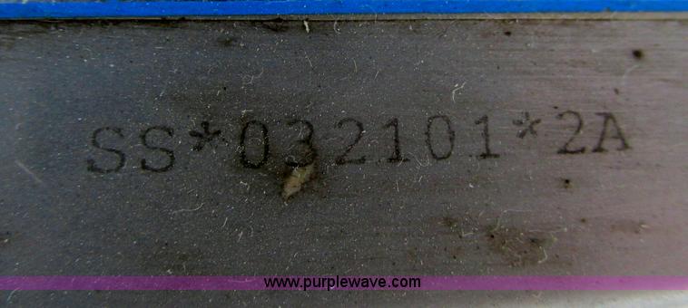 image for item E5209 Assorted items