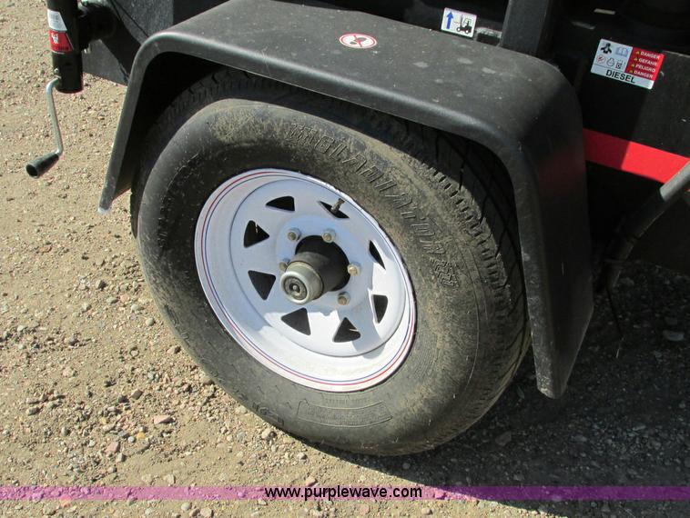 image for item E5213 2011 Magnum MTP400D STD 4" dry prime trash pump