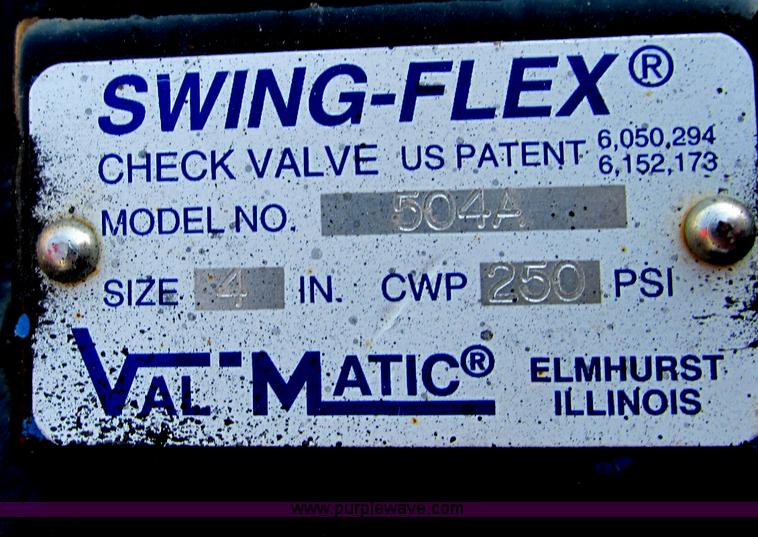 image for item E5213 2011 Magnum MTP400D STD 4" dry prime trash pump