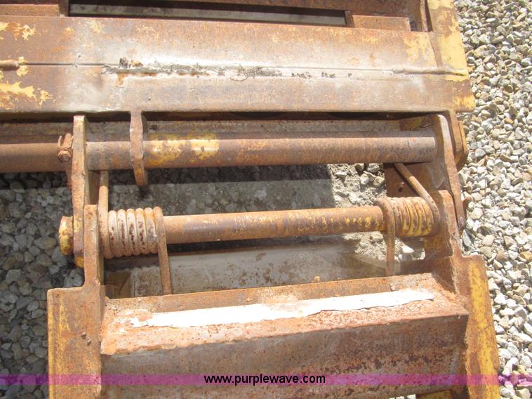 image for item F7138 2000 Dynaweld 951 30' triple axle equipment trailer