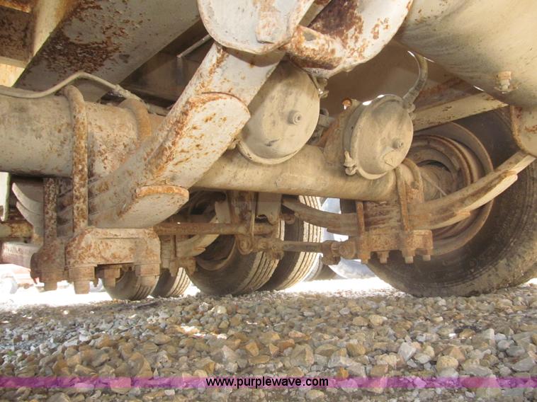 image for item F7138 2000 Dynaweld 951 30' triple axle equipment trailer