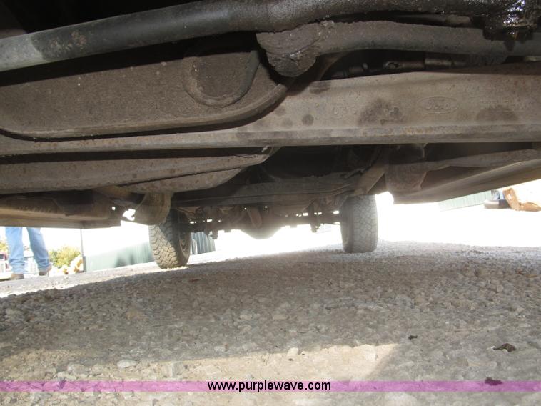 image for item F7139 1987 Ford F150 XLT Lariat pickup truck