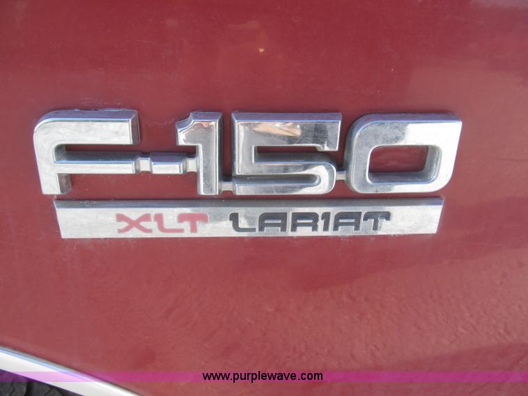 image for item F7139 1987 Ford F150 XLT Lariat pickup truck