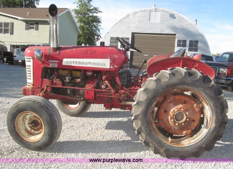 image for item F7140 1957 International 350 tractor
