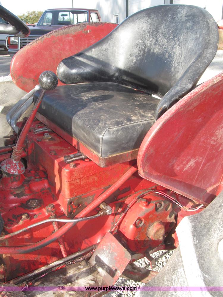 image for item F7140 1957 International 350 tractor