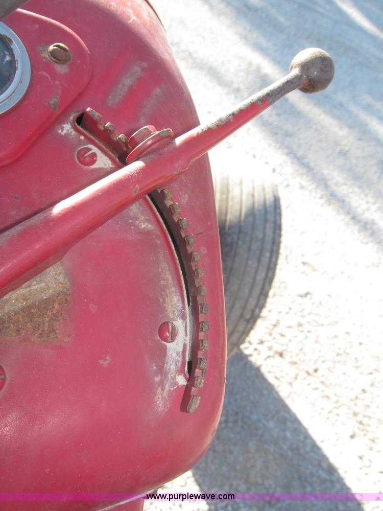 image for item F7140 1957 International 350 tractor