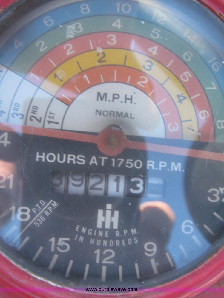 image for item F7140 1957 International 350 tractor