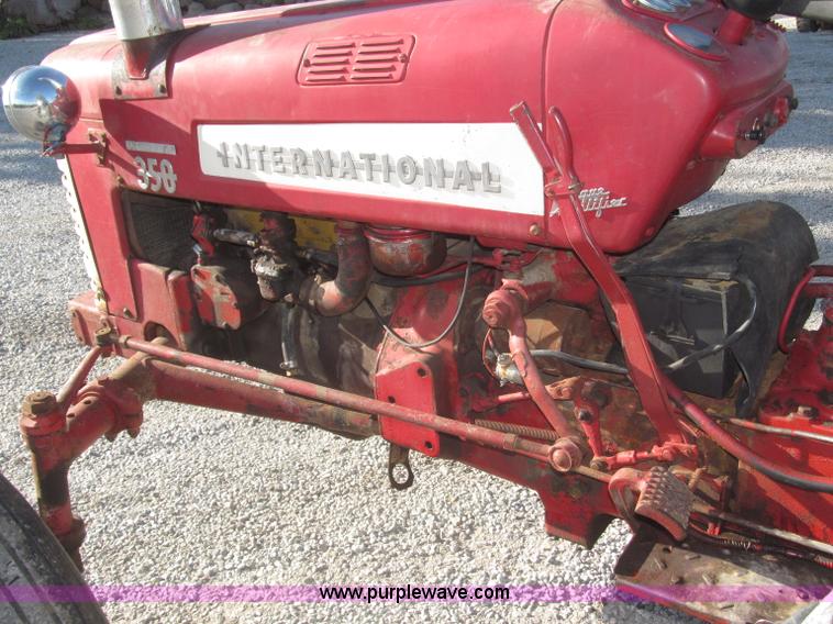 image for item F7140 1957 International 350 tractor