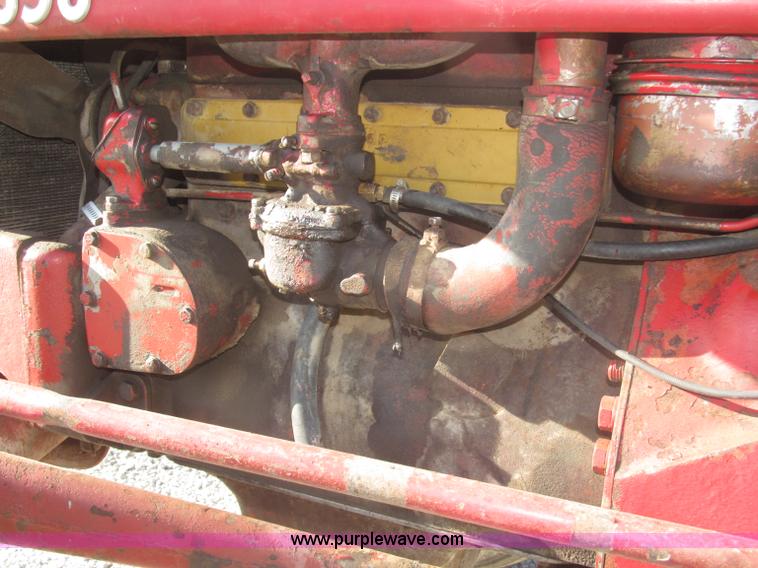 image for item F7140 1957 International 350 tractor