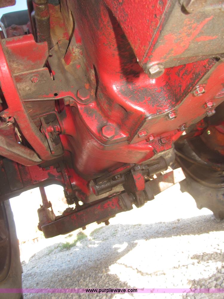 image for item F7140 1957 International 350 tractor