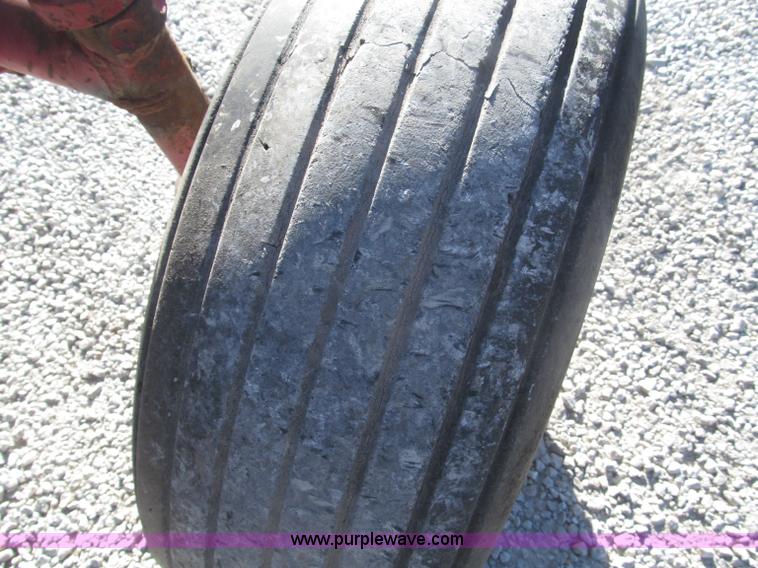 image for item F7140 1957 International 350 tractor