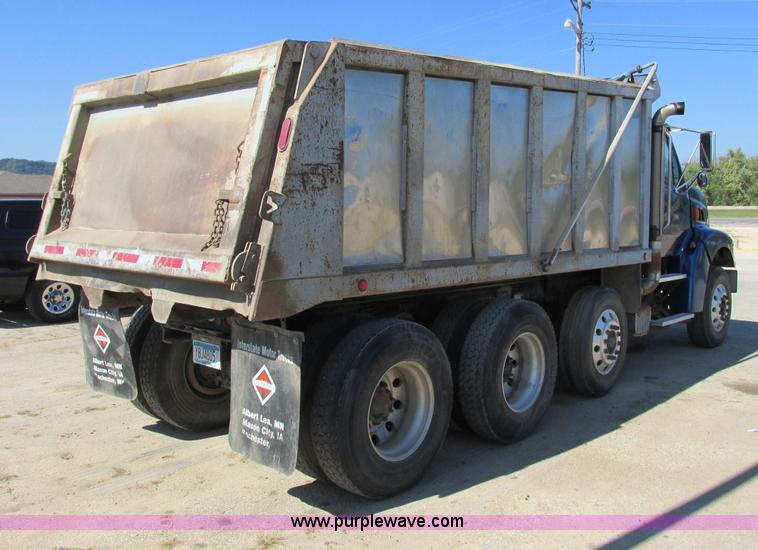 image for item G8949 2001 Sterling LT8500 dump truck