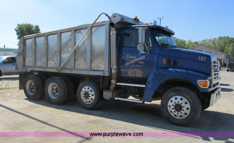 image for item G8949 2001 Sterling LT8500 dump truck