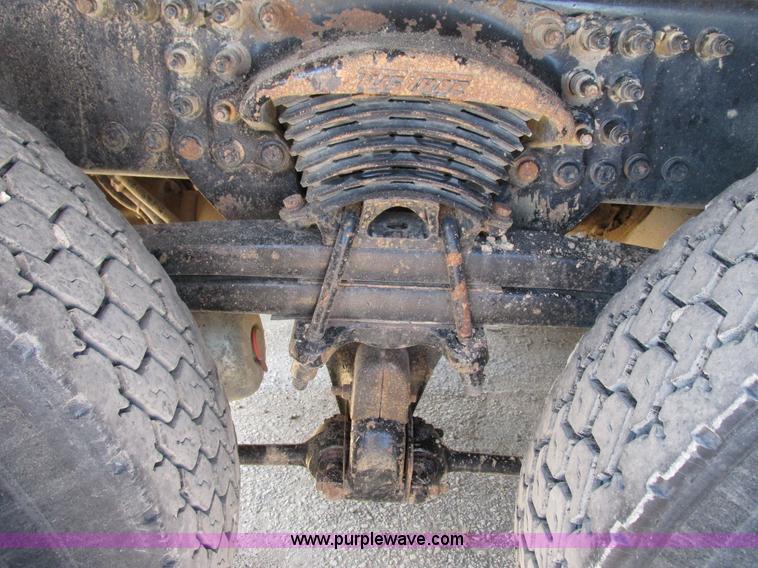 image for item G8949 2001 Sterling LT8500 dump truck