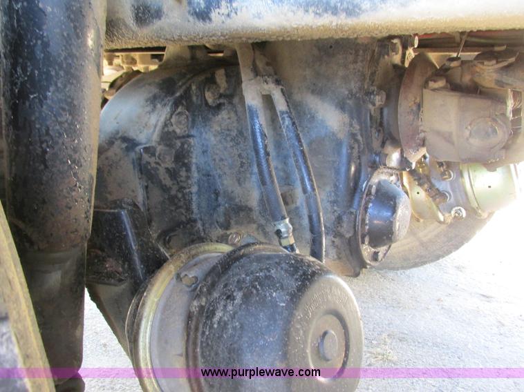 image for item G8949 2001 Sterling LT8500 dump truck