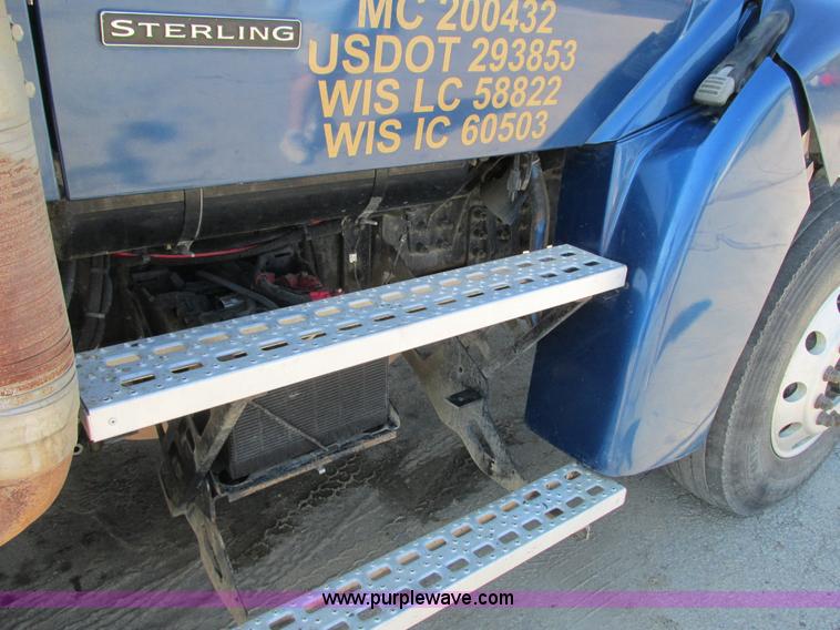 image for item G8949 2001 Sterling LT8500 dump truck