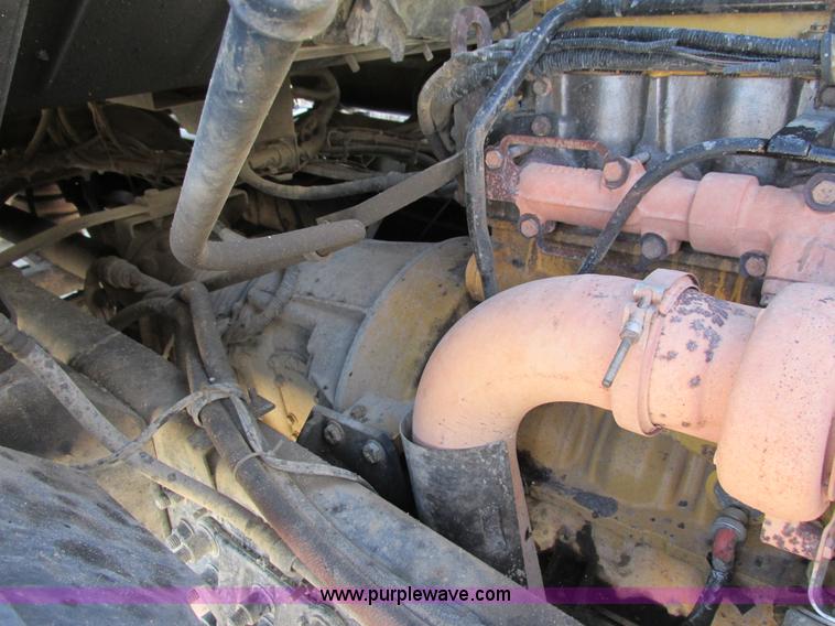 image for item G8949 2001 Sterling LT8500 dump truck