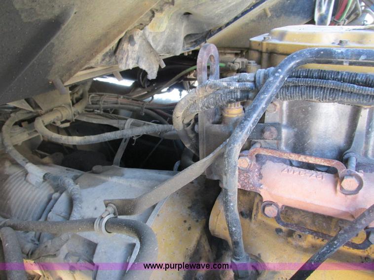 image for item G8949 2001 Sterling LT8500 dump truck