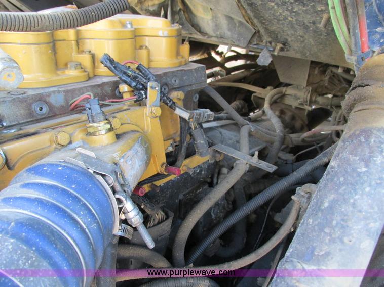 image for item G8949 2001 Sterling LT8500 dump truck