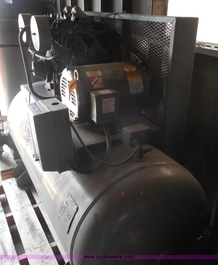 image for item AD9671 Industrial Gold Series CI1023E120H air compressor