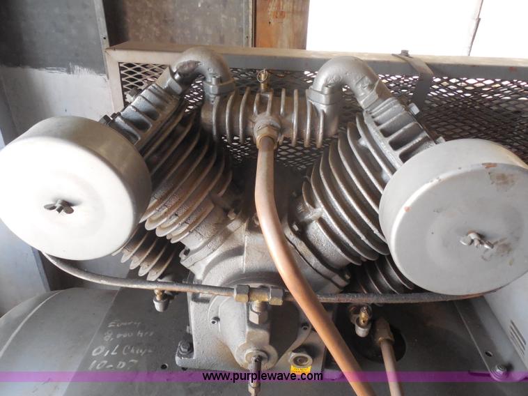 image for item AD9671 Industrial Gold Series CI1023E120H air compressor