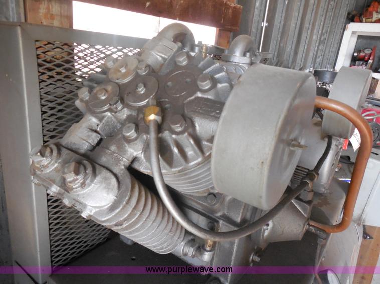 image for item AD9671 Industrial Gold Series CI1023E120H air compressor