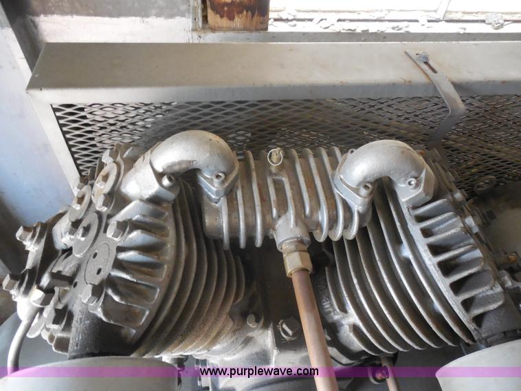 image for item AD9671 Industrial Gold Series CI1023E120H air compressor