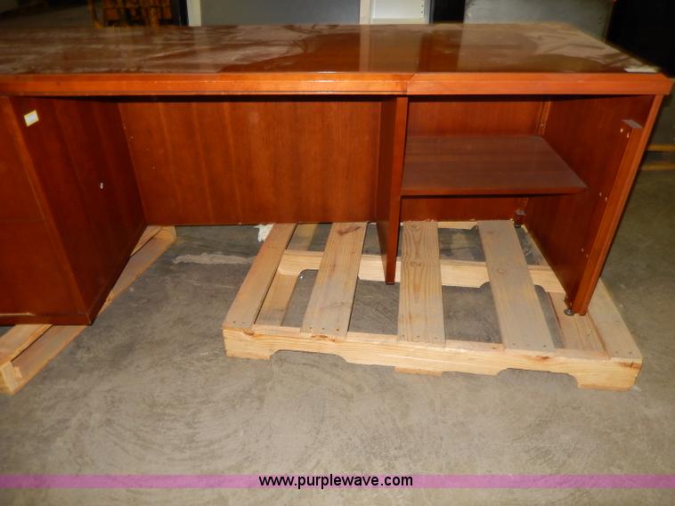 image for item AV9634 2004 HP NX5000 laptop computer