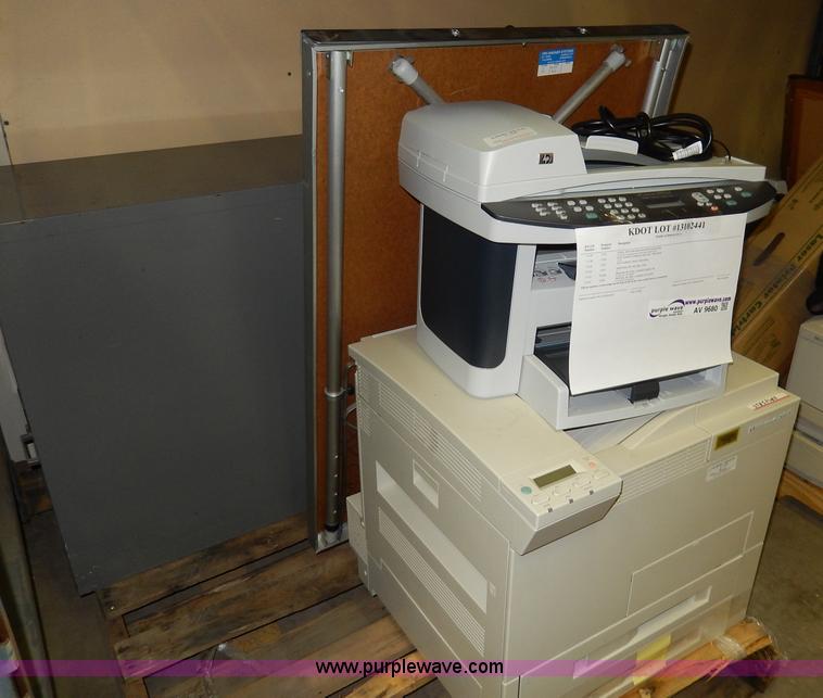 Assorted office supplies in Topeka, KS Item AV9680 sold Purple Wave