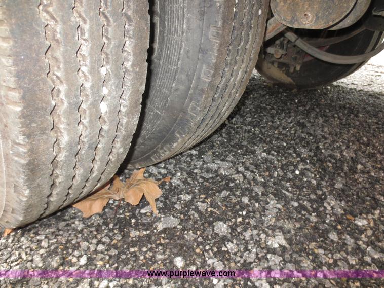 image for item D5933 1996 Landoll 345-31 trailer