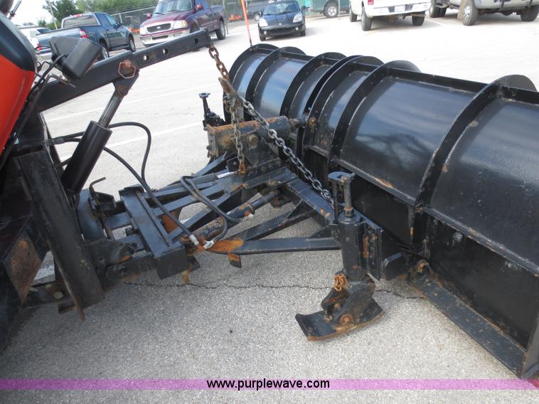 image for item D5935 1997 International 4900 dump truck