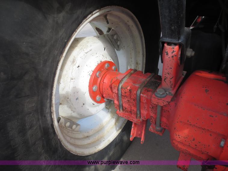 image for item D5939 1998 New Holland 5640SL tractor