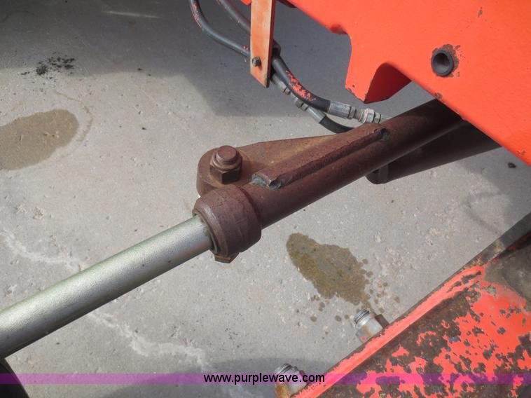 image for item D5939 1998 New Holland 5640SL tractor