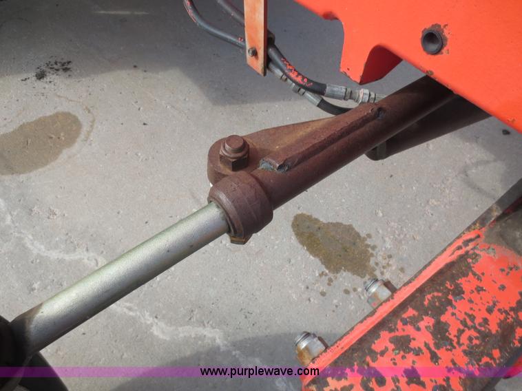 image for item D5939 1998 New Holland 5640SL tractor