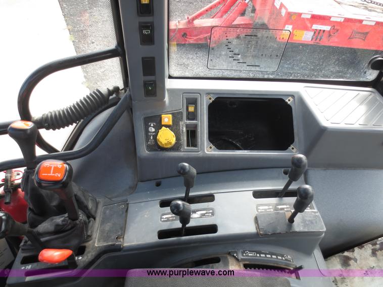 image for item D5939 1998 New Holland 5640SL tractor