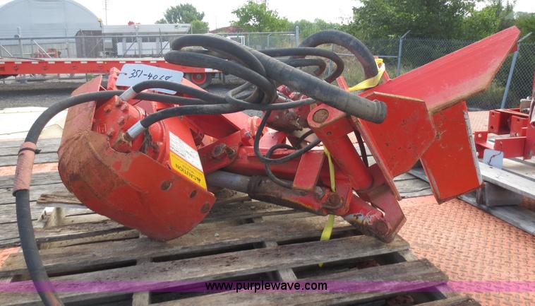 image for item D5939 1998 New Holland 5640SL tractor