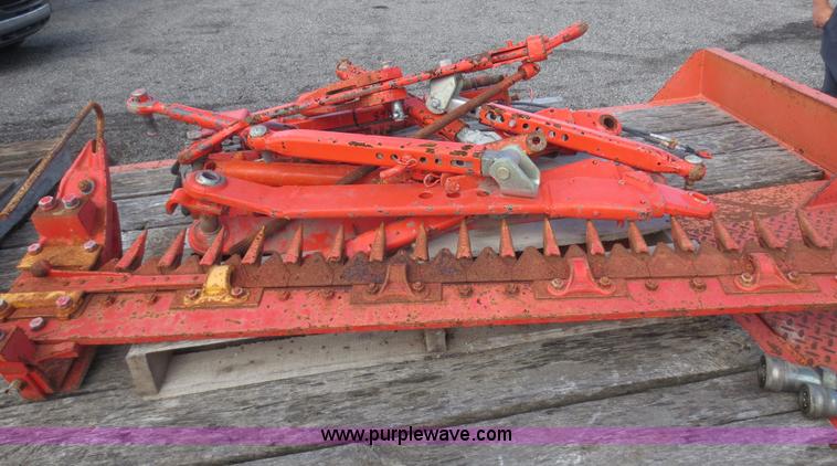 image for item D5939 1998 New Holland 5640SL tractor