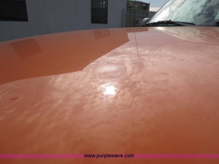 image for item D5940 2002 Chevrolet Silverado 2500HD utility truck