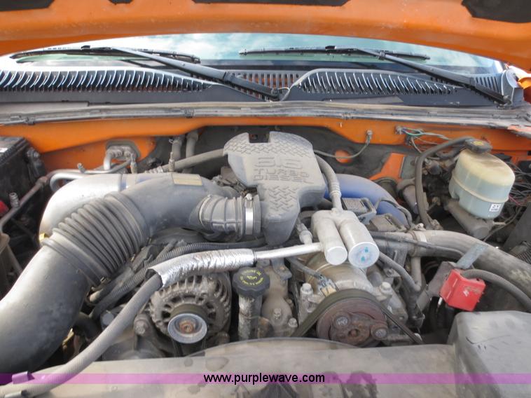 image for item D5943 2002 Chevrolet Silverado 2500HD pickup truck