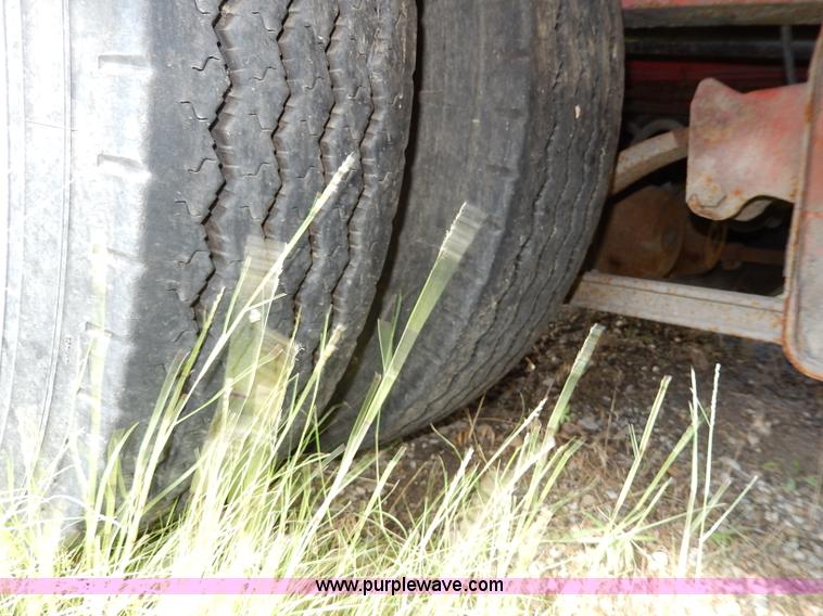 image for item H6834 1997 Landoll 345-31 trailer