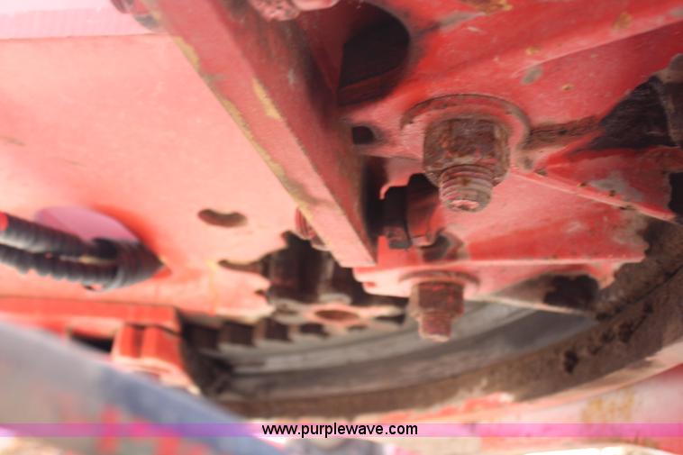 image for item H6836 1997 Galion 830B motor grader