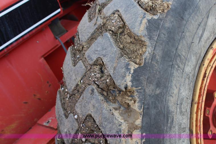 image for item H6836 1997 Galion 830B motor grader