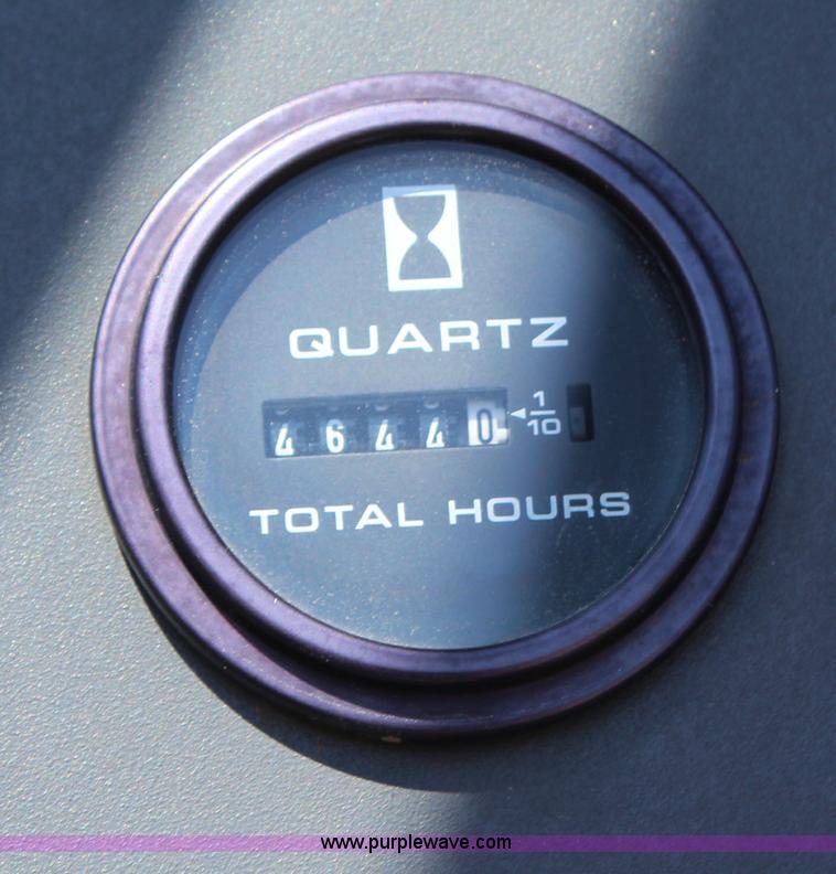 image for item H6908 1997 New Holland 7740SL MFWD tractor