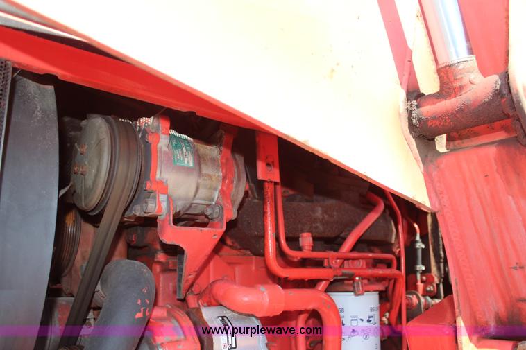 image for item H6908 1997 New Holland 7740SL MFWD tractor