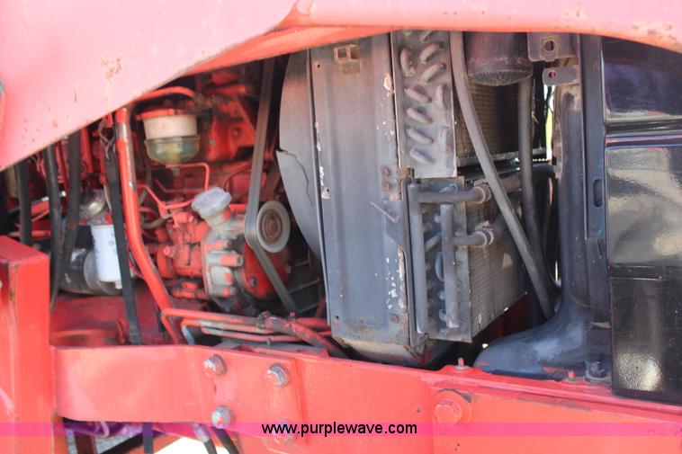 image for item H6908 1997 New Holland 7740SL MFWD tractor