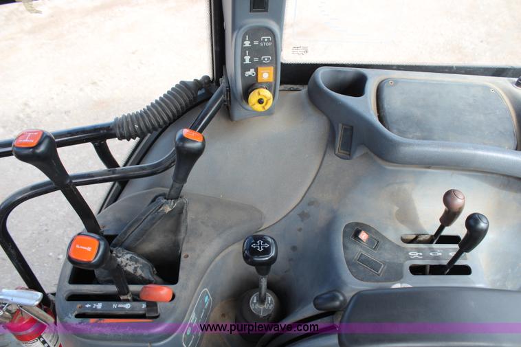 image for item H6909 1999 Ford New Holland TS100 tractor