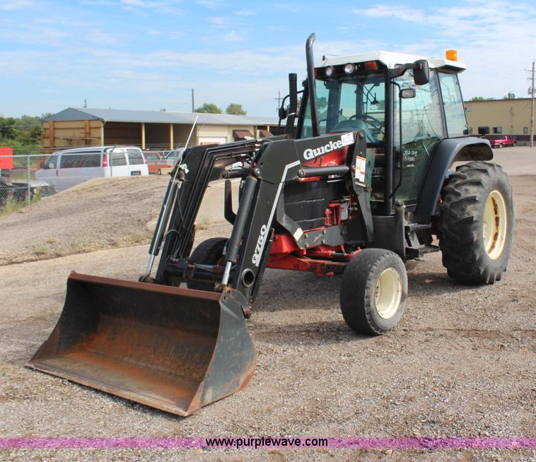 image for item H6910 1999 Ford New Holland TS100 tractor